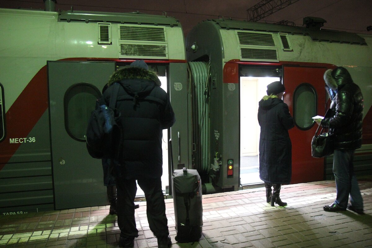 Тест поезда. Некуда деть штаны, или Первая поездка в самом массовом вагоне будущего