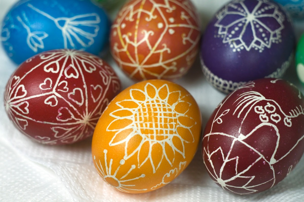 Как покрасить яйца на Пасху? 15 способов с фото и описанием
