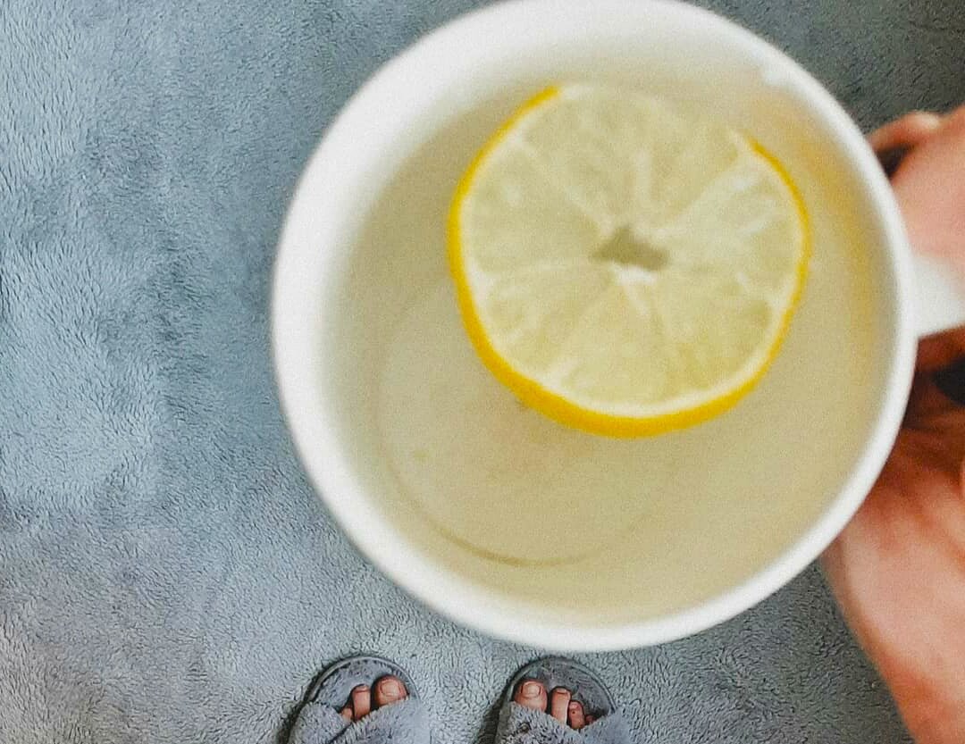 Вода с лимоном