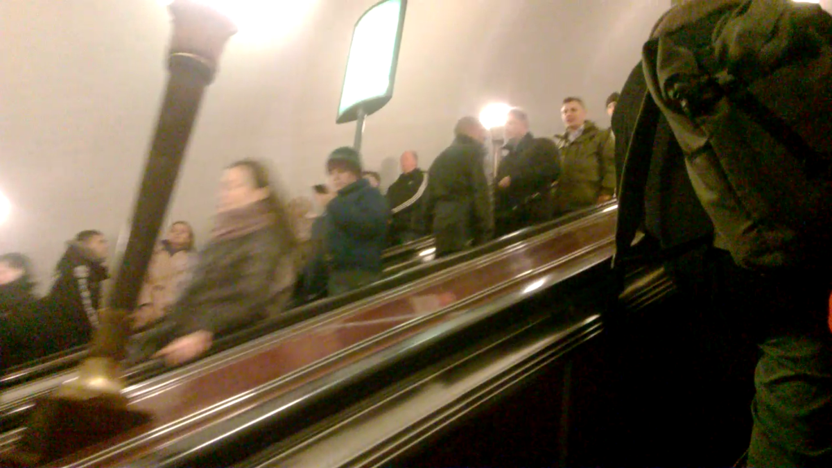 В питерском метро.