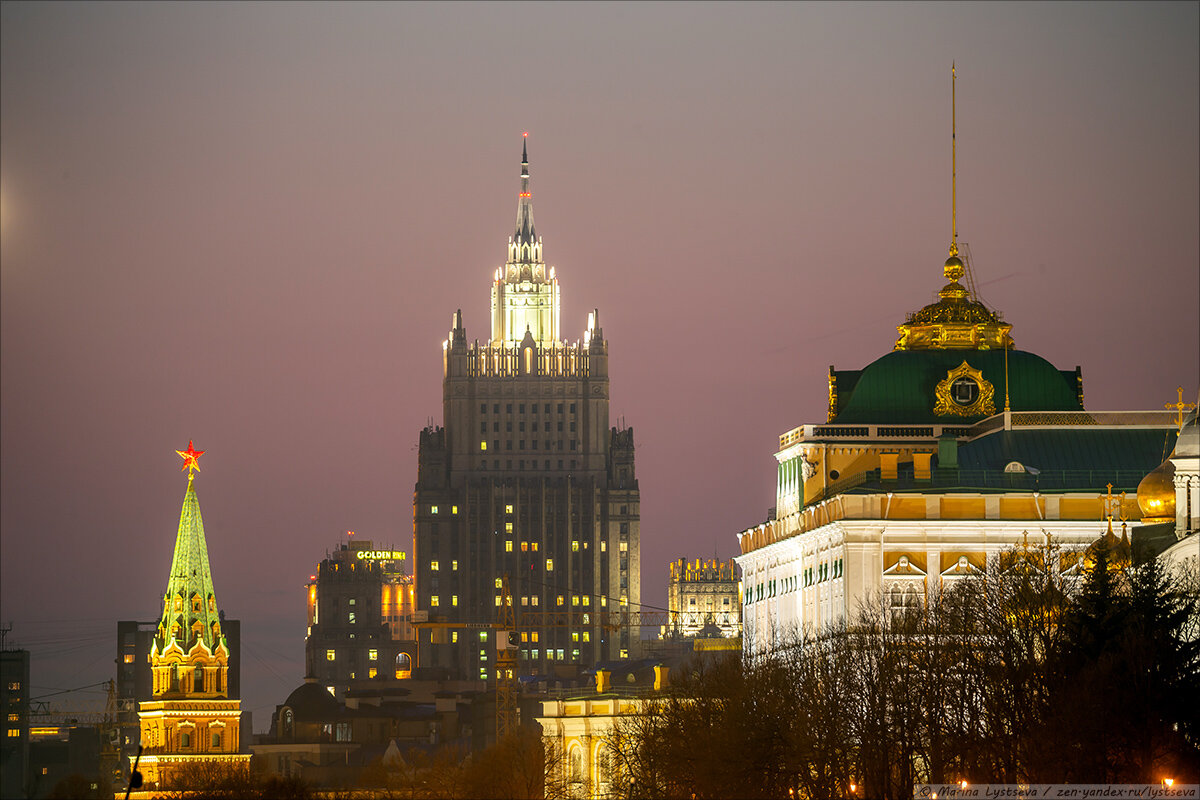 Вечерняя москва садовое кольцо пирогов александр