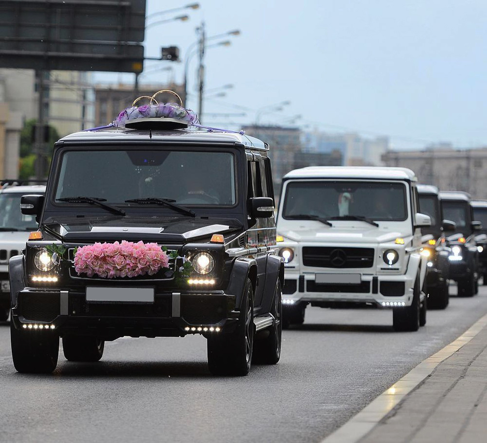 Свадебный кортеж из Mercedes-benz G