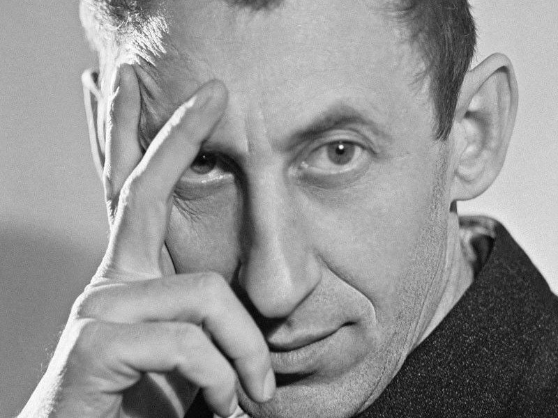 Владимир Басов