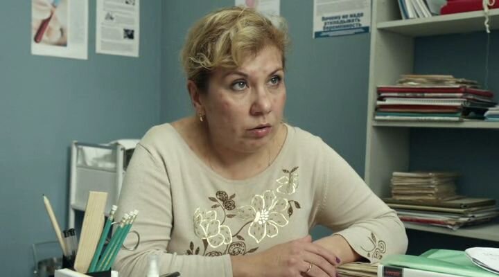 Реальные пацаны мама коляна актриса. Как зовут маму из реальных пацанов. Реальные пацаны мать коляна. Марина федункив мама коляна. Федункив в сериале реальные пацаны.