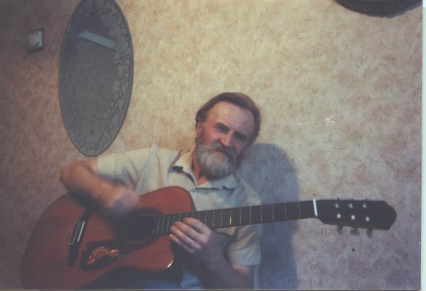 В 1947 году на экраны вышла знаменитая советская киносказка "Золушка".-4