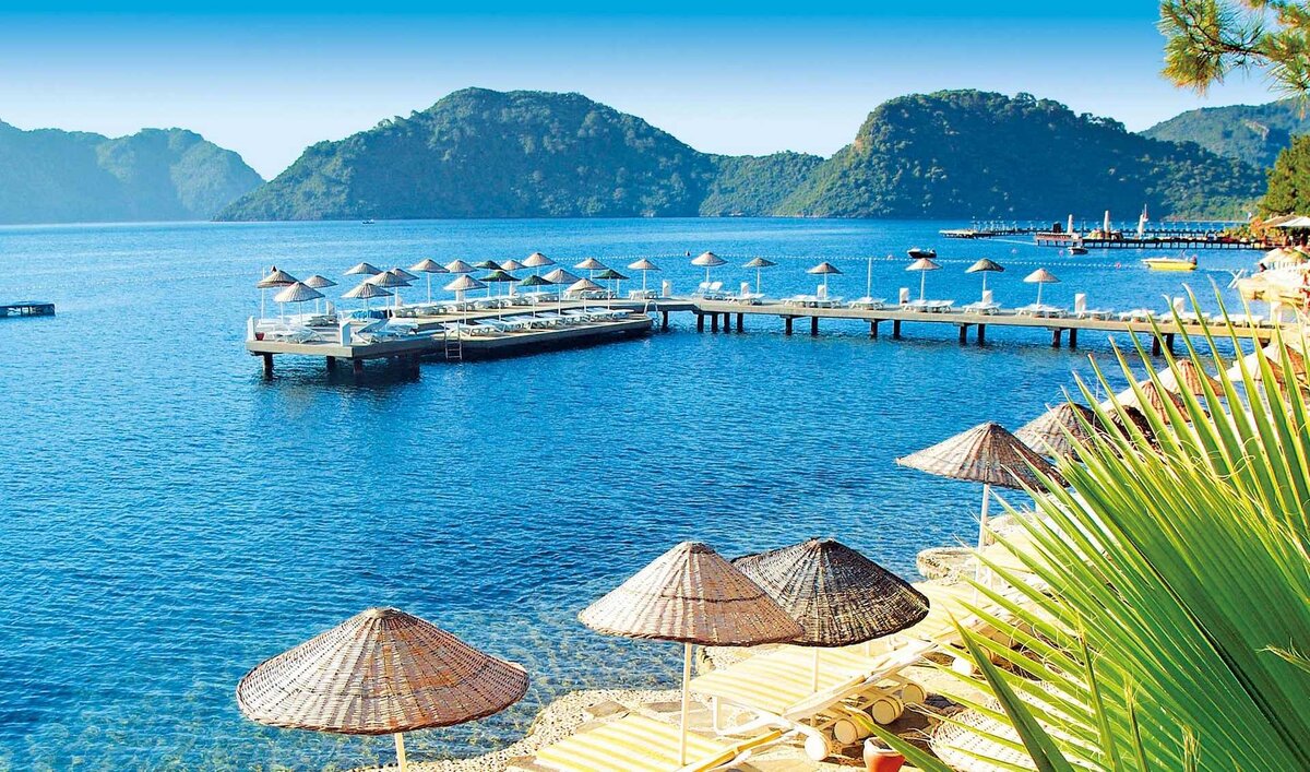 На пляже Мармариса