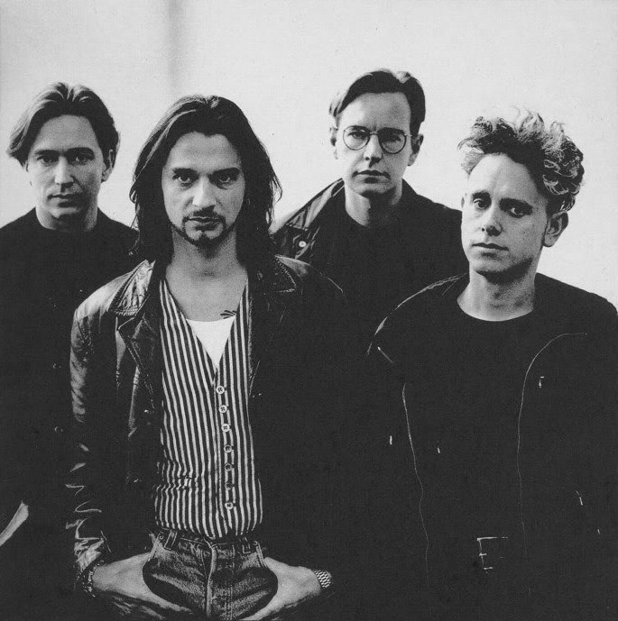 Depeche mode songs. Группа Depeche Mode 1993. Depeche Mode 1994. Depeche Mode 1992. Depeche Mode photo 1993.