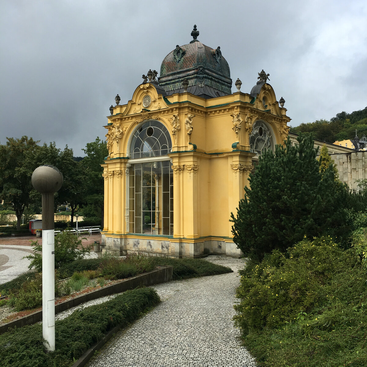 Центральная площадь 