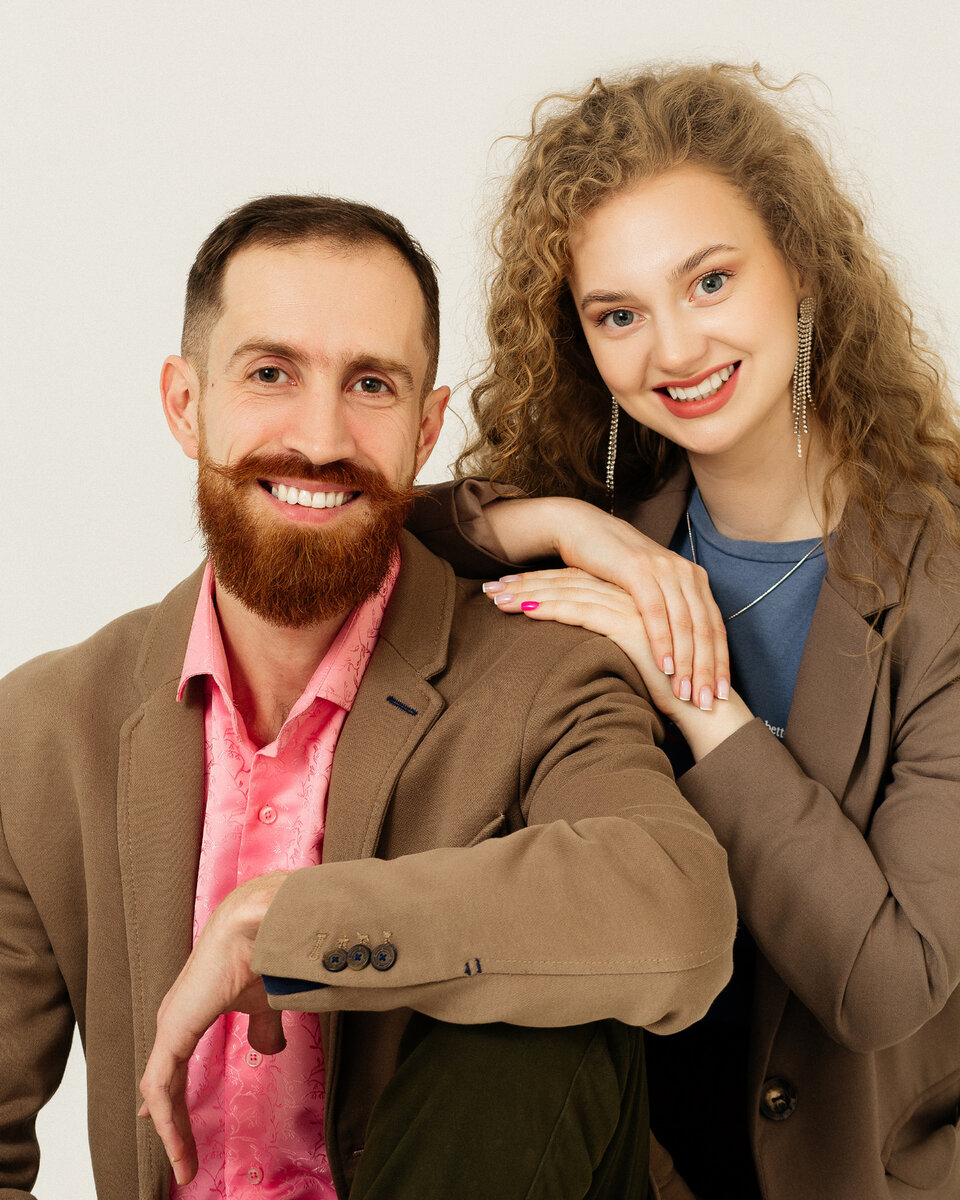 Женщина должна усиливать мужчину, иначе зачем мужчине женщина?