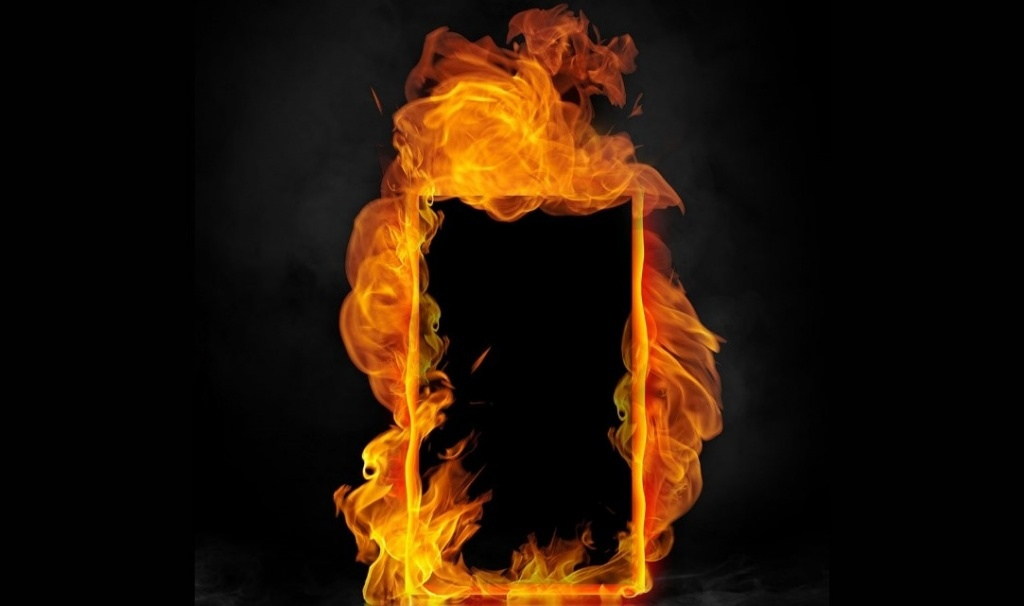 Во время испытания дверь проверяют на термоустойчивость, при необходимости – на дымонепроницаемость. 