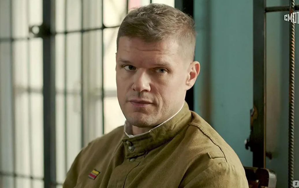 Р сериал. М у р 2011. Боярская. Мур-мур 2021. М у р 2011.