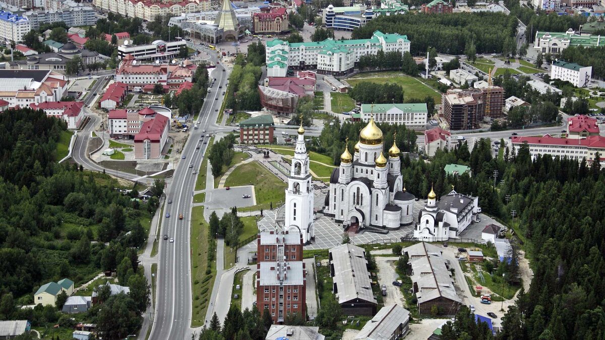 Ханты мансийск санкт. -ханты-мансийский археопарк зимой. Хатамансинск. Храм рождества христова в хан тымансийк. Москва ханты мансийск.