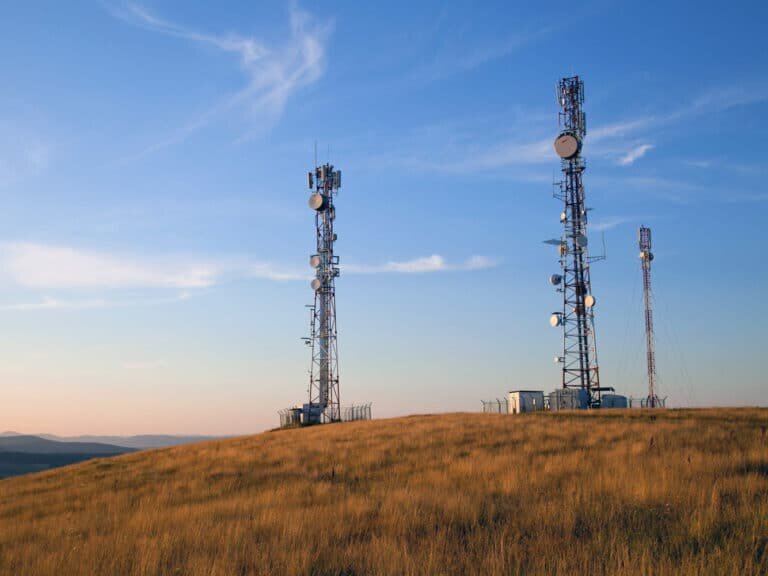    Разработка Пермского Политеха обеспечит качественный и надежный прием сигналов сотовой связи / ©Getty images