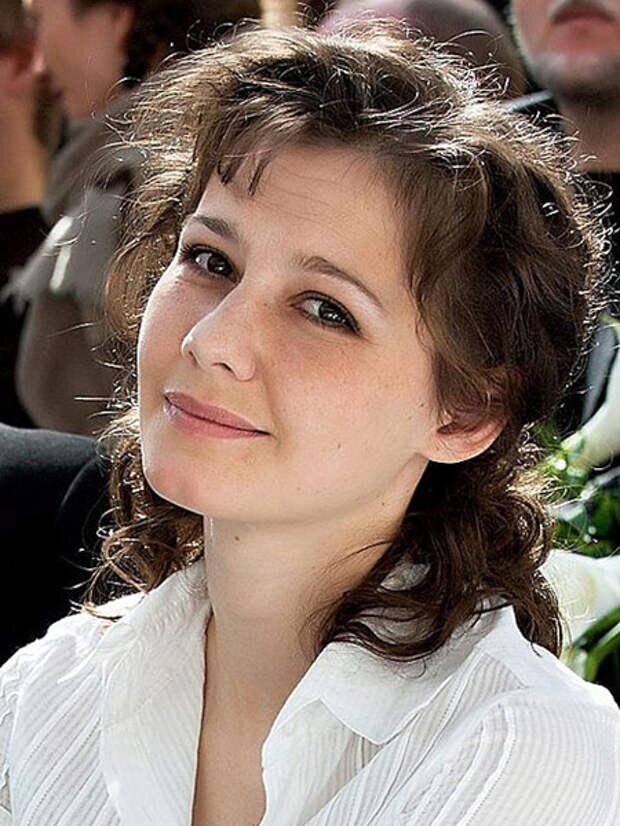 Полина Агуреева - умная, думающая, талантливая актриса. Фото Яндекс.Картинки. 