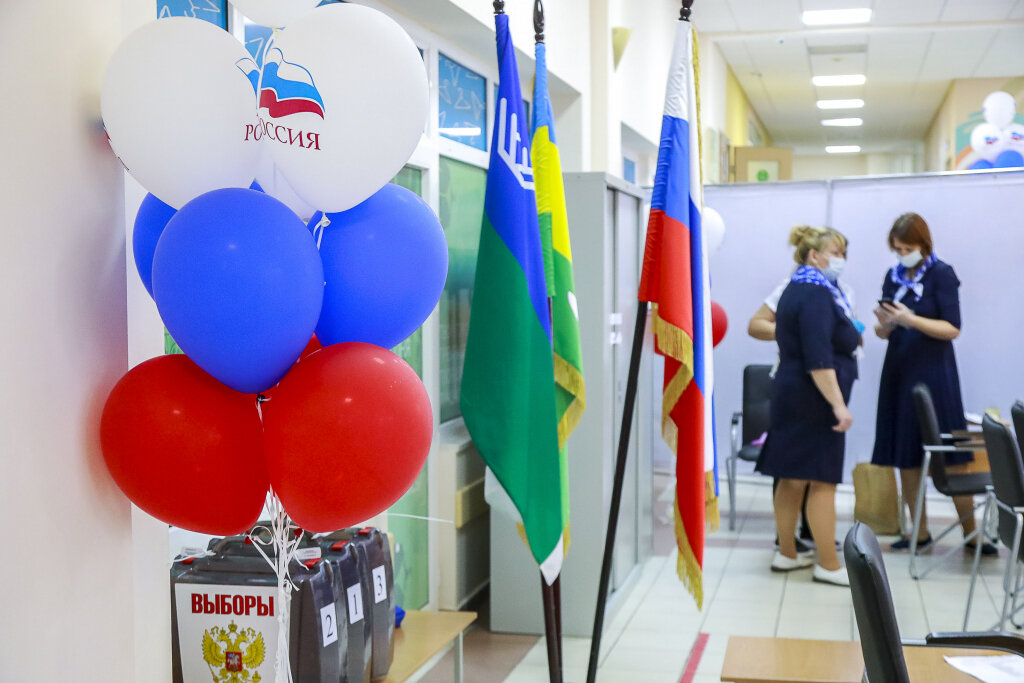 Сколько избирательных участков в югре. Голосование на избирательных участках в Кемерово картинки.