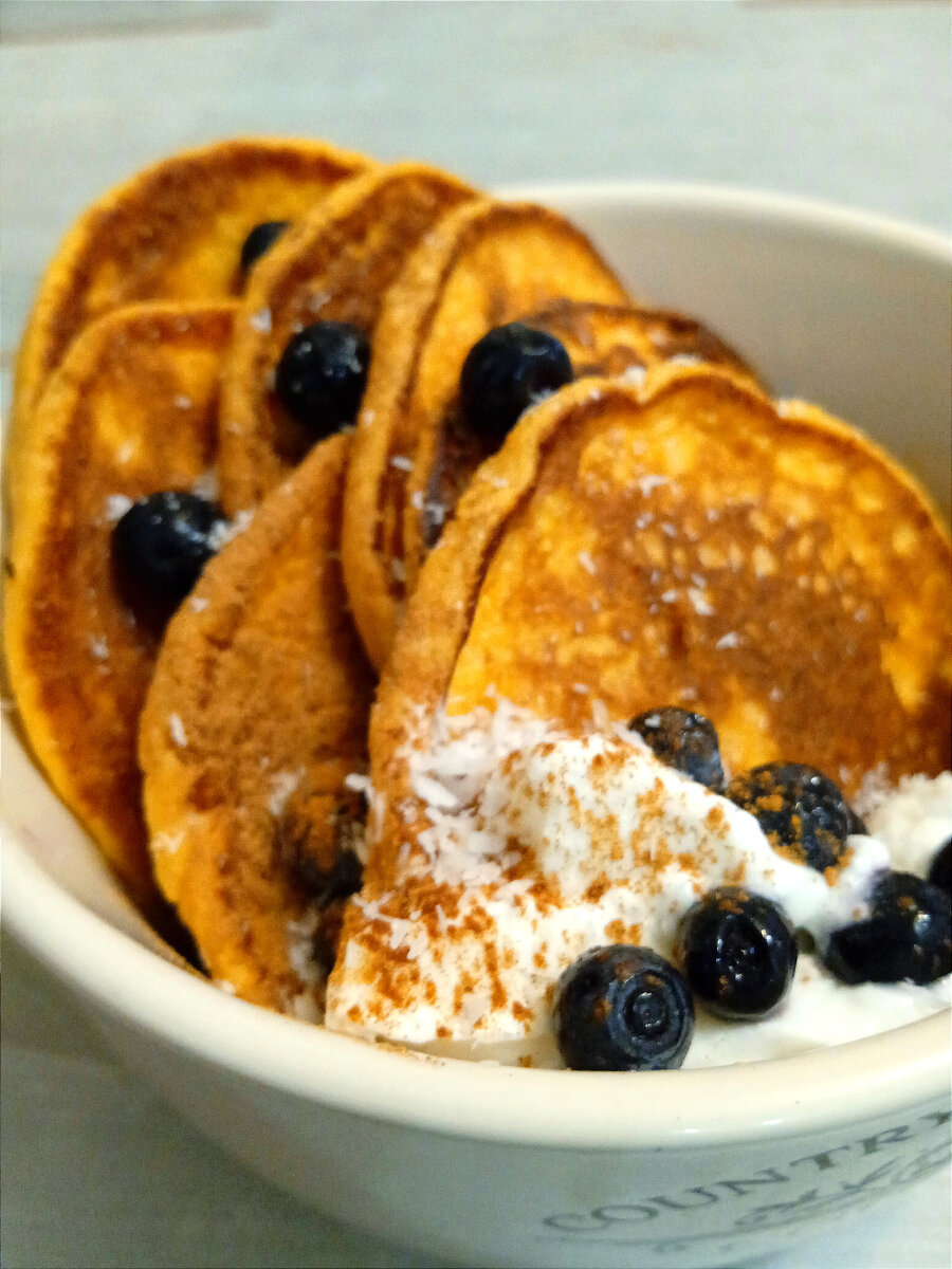 Тыквенно-кокосовые панкейки (оладушки)