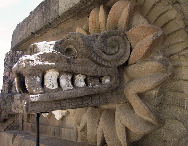 Кетцалькоатль