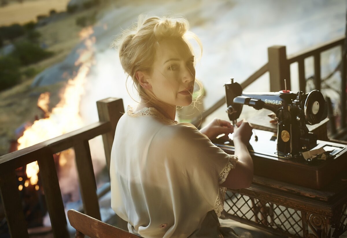 Кадр из фильма "Месть от кутюр"