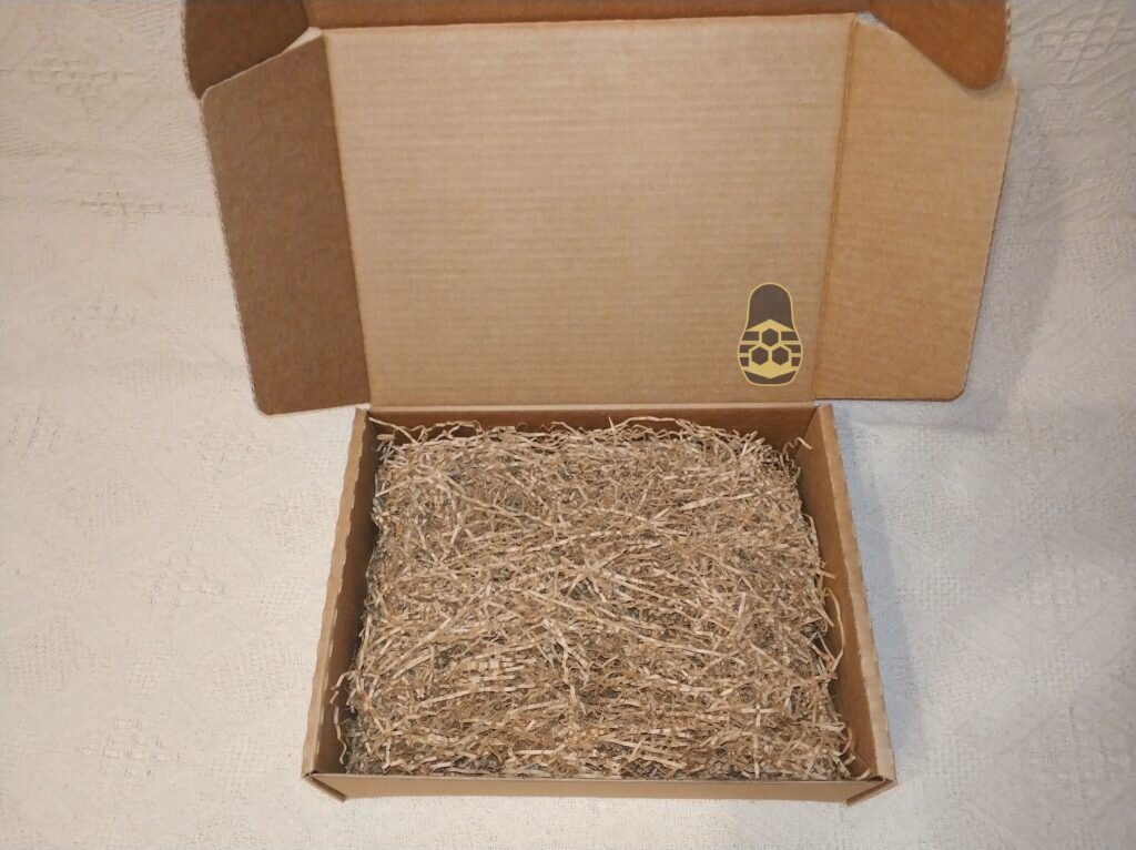 бумажный декоративный наполнитель “крафт”