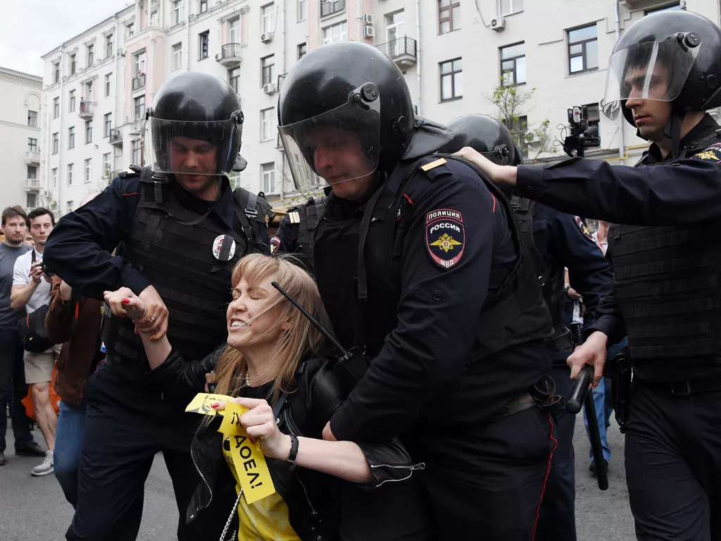 Полиция против