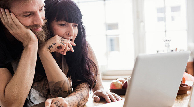 Порой мы провоцируем разрыв отношений, которыми дорожим. Каких ошибок стоит избегать, чтобы сохранить любовь?Мужчина и женщина  Человек среди людей  Кризис отношений 