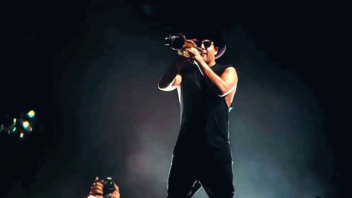 Знаменитая "Игра на трубе" Timmy