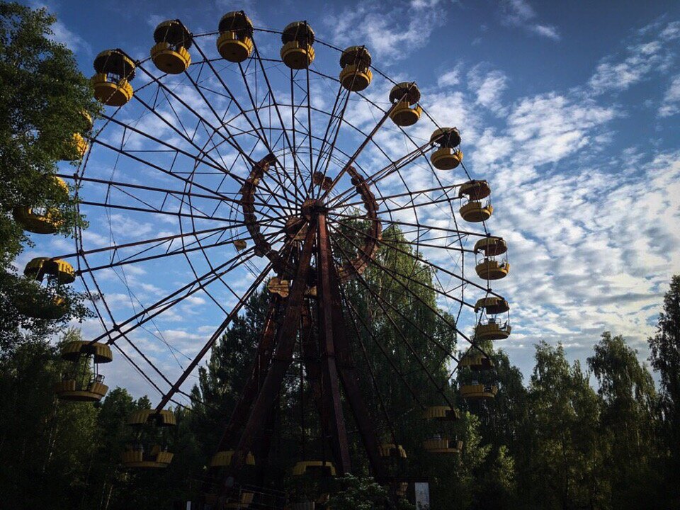 Припять колесо обозрения фото