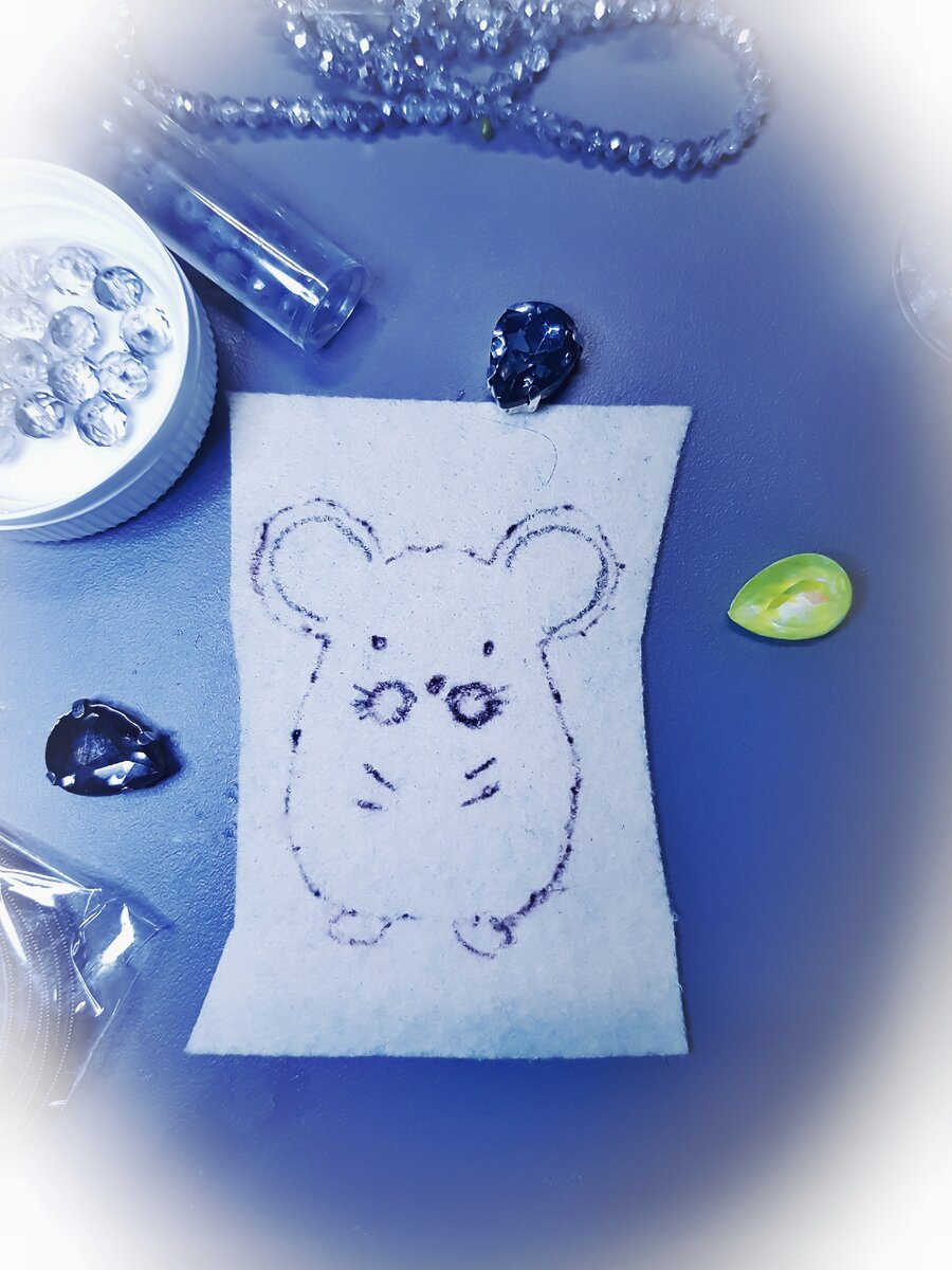 Переводим рисунок на фетр