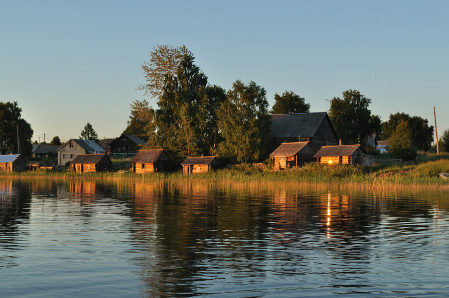 Село речки. Космозеро Карелия озеро. Деревня речка Медвежьегорский район. Космозеро село или деревня Карелия. Космозеро Карелия форелевое хозяйство.