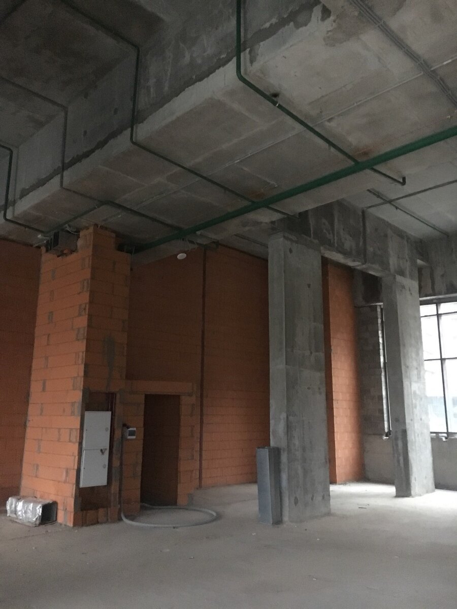 Было пустое помещение