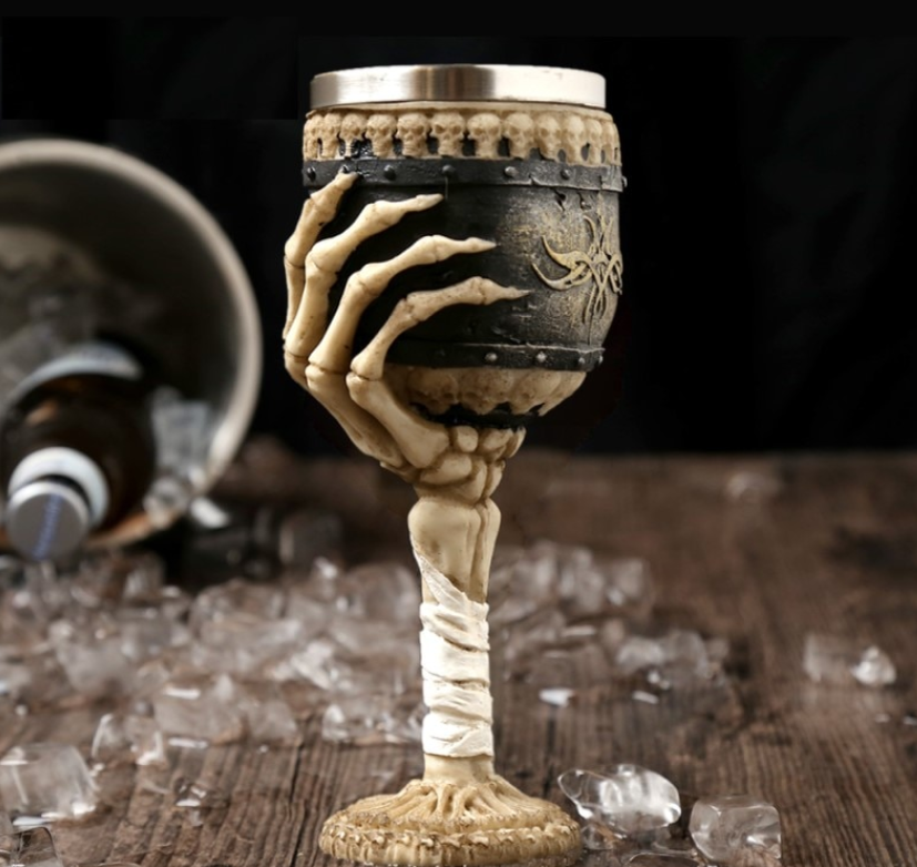 Фигурка, которая продается на aliexpress.ru