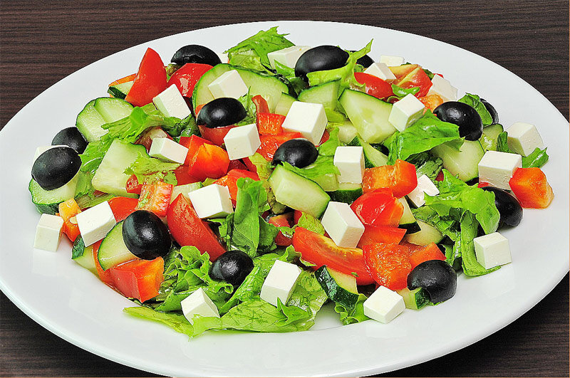 Греческий салат фото с youtube.com