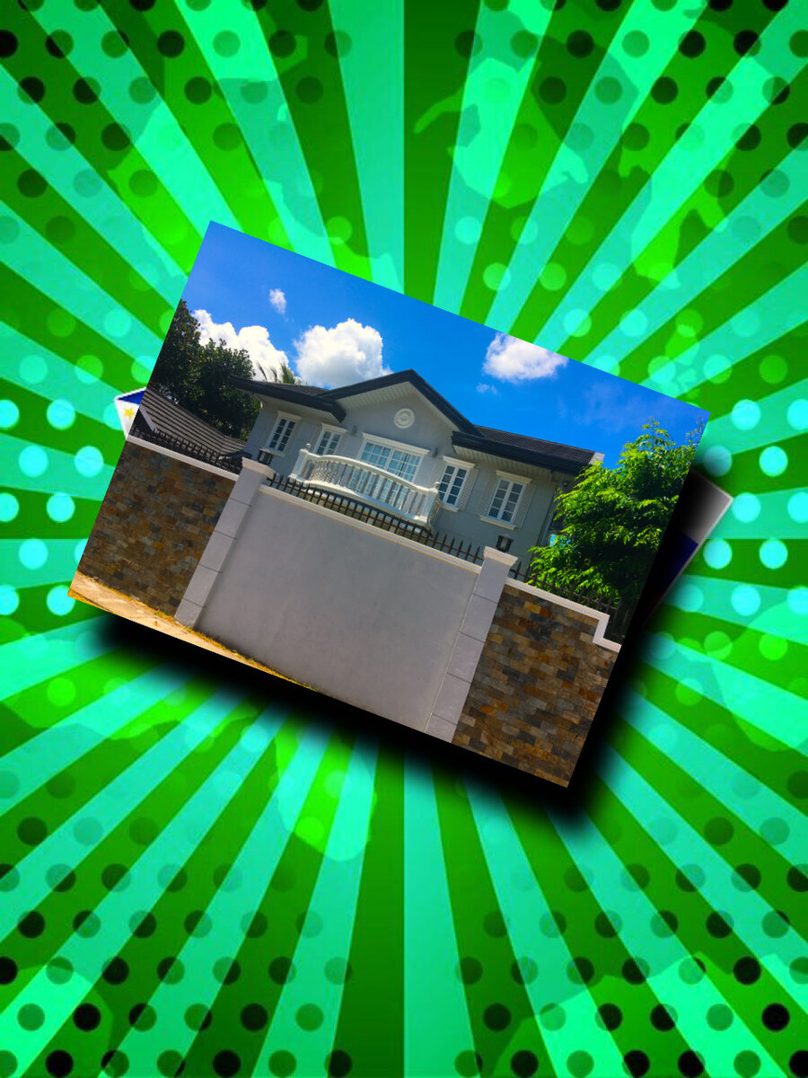 Обложка. Тот самый многострадальный домик:)