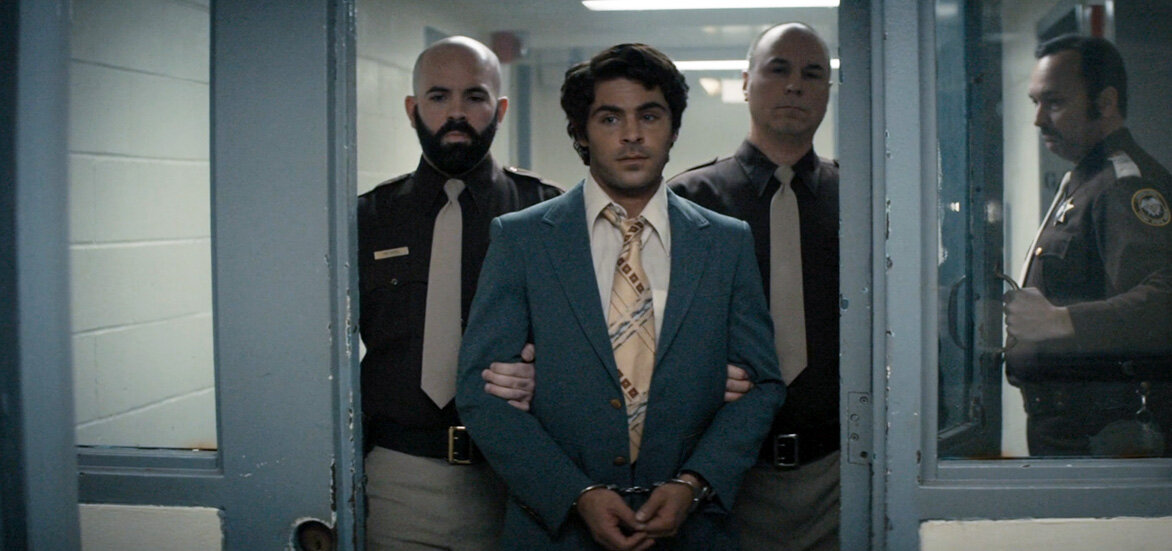 Кадр из фильма "Красивый, плохой, злой"