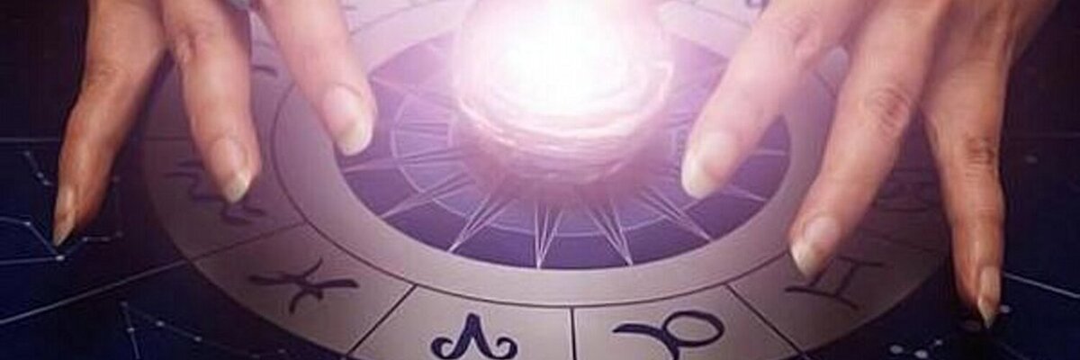 образ астролога. гадалка гороскоп. флорида ясновидящая москва. таролог лана. шар гадалки.