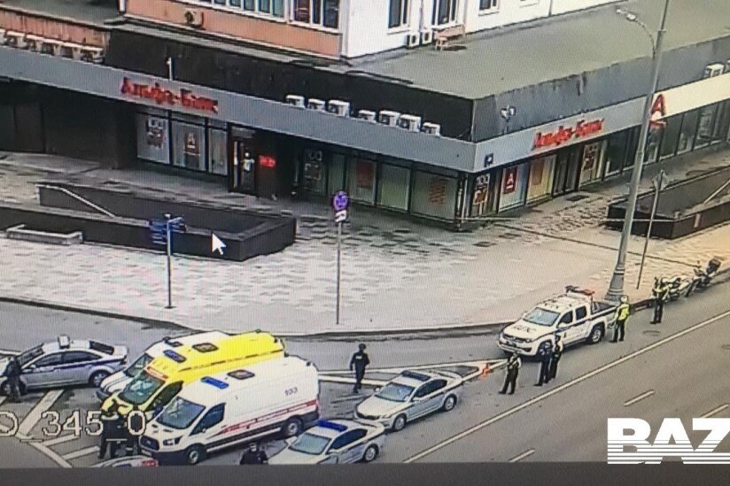 отделение банка и полиция