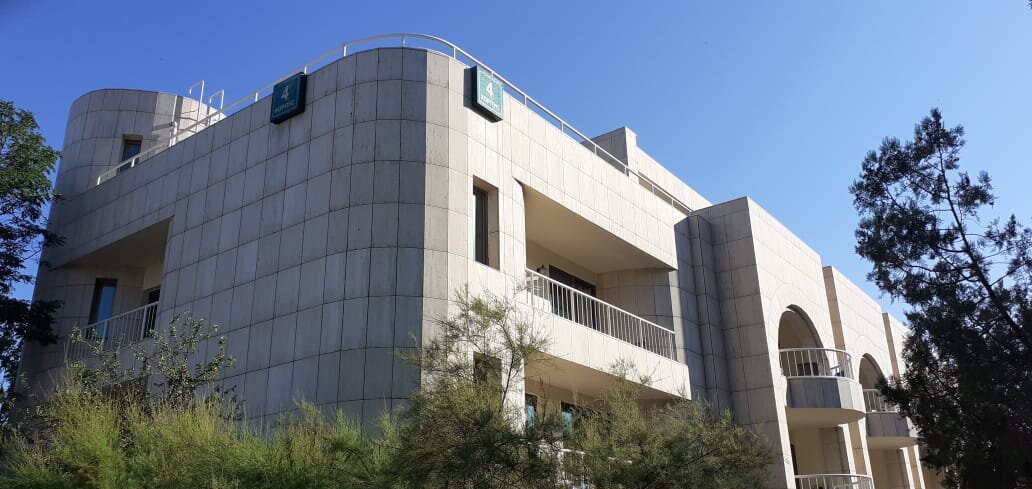 просто красивое здание