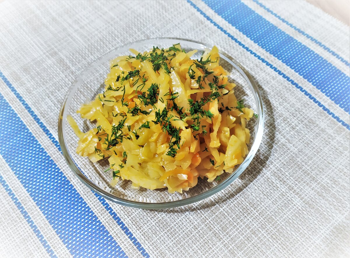 Тушёная капуста