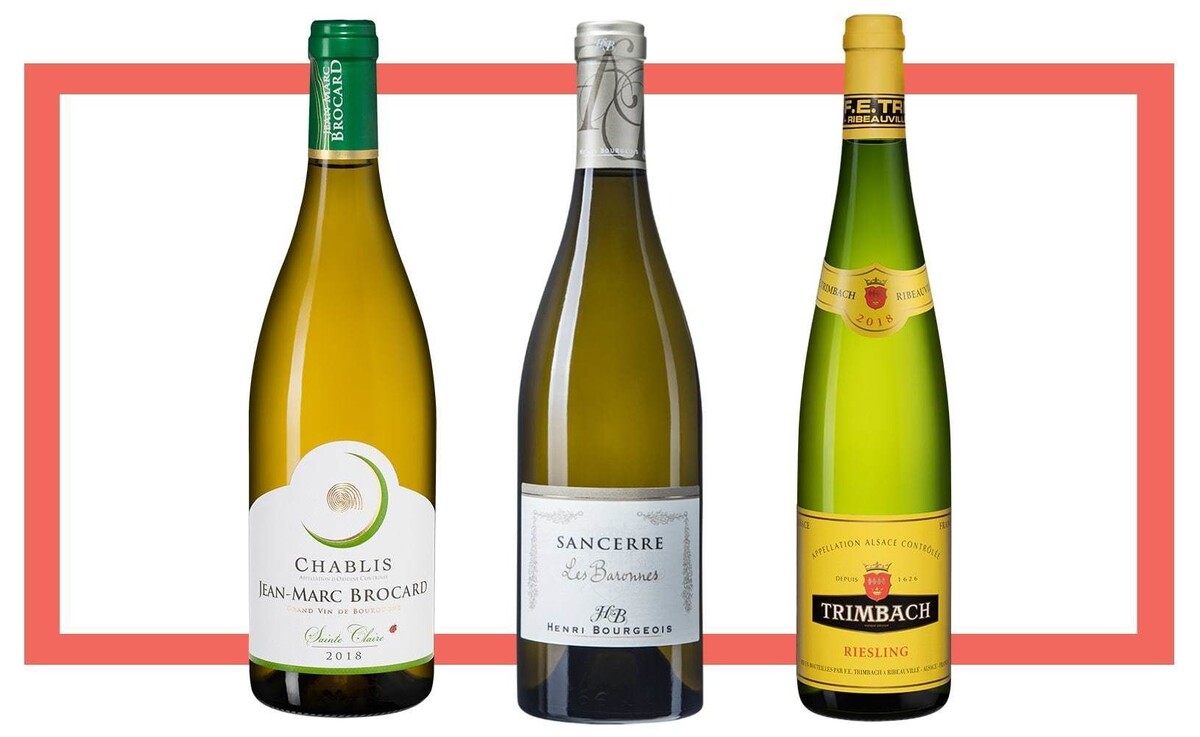 Слева направо: Jean-Marc Brocard Chablis Sainte Claire 2018; Henri Bourgeois Sancerre Blanc Les Baronnes 2019; Trimbach Riesling 2018