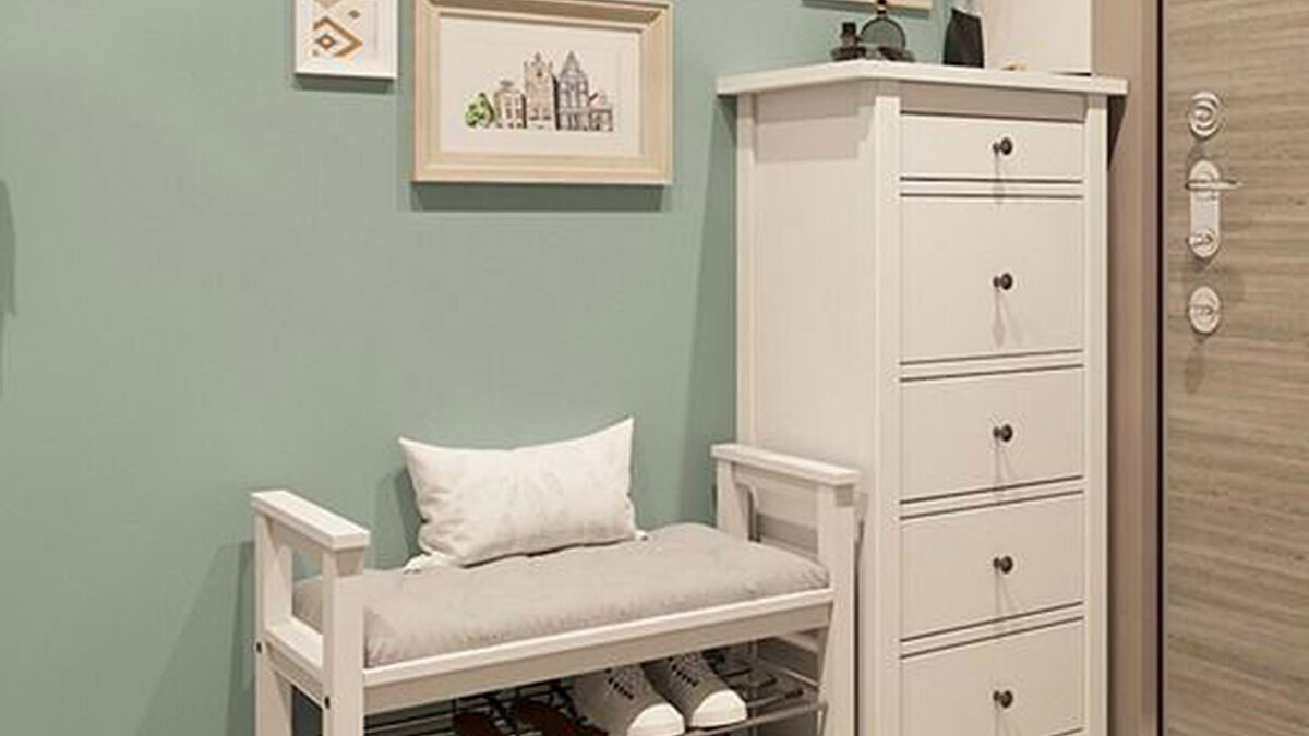 Мебель для небольшой прихожей.