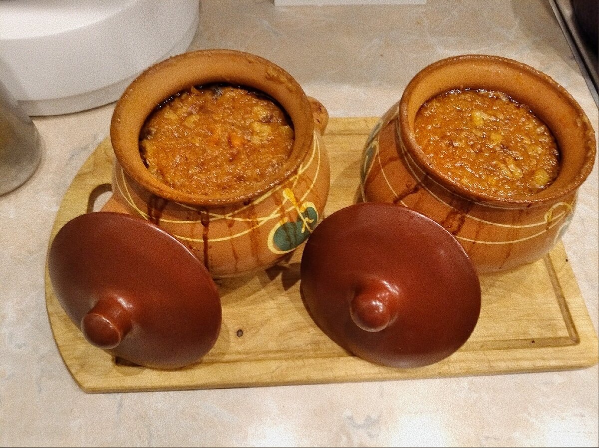 Щи из духовки согреют в зимнюю стужу.