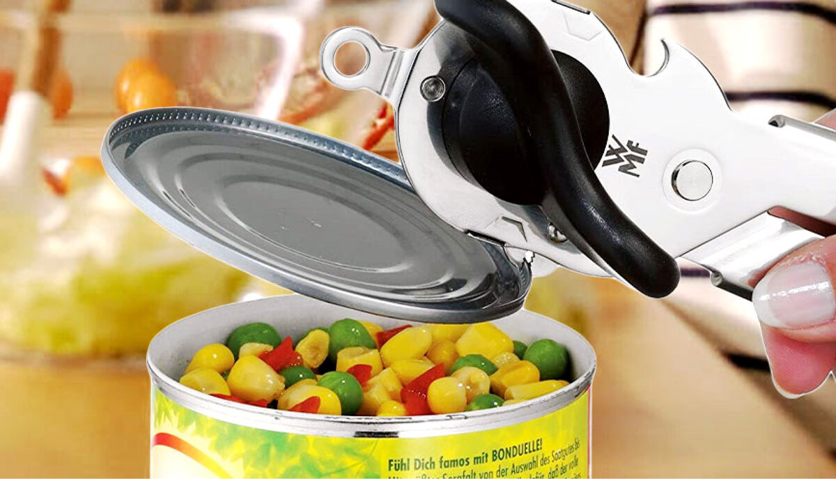 При открытии края крышки остаются идеально гладкими...