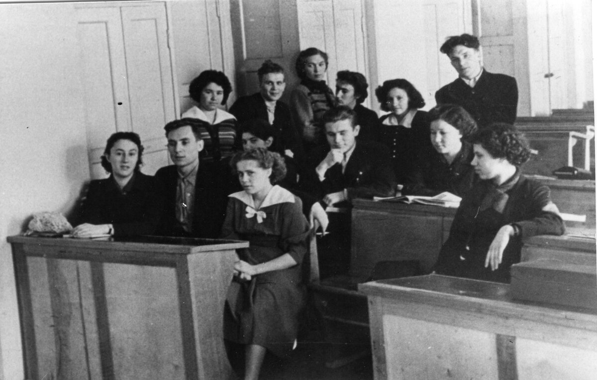 Новосибирский электротехнический институт связи преподаватели 1953