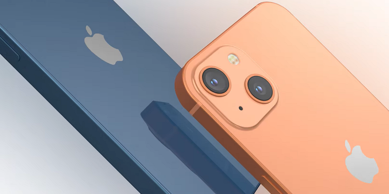 Базовый iPhone 13.