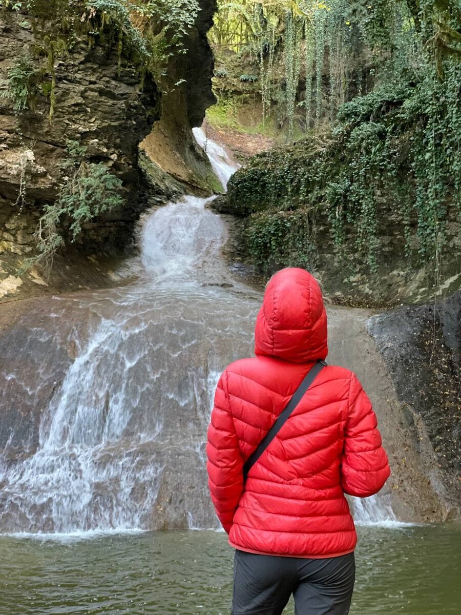 Нижний водопад