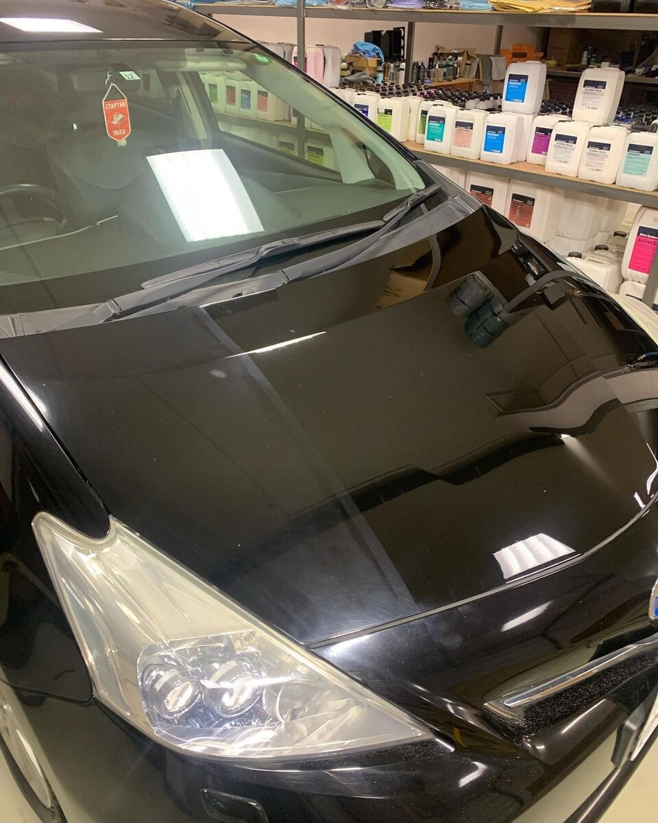 Огромное количество микроцарапин как последствие неправильной мойки 