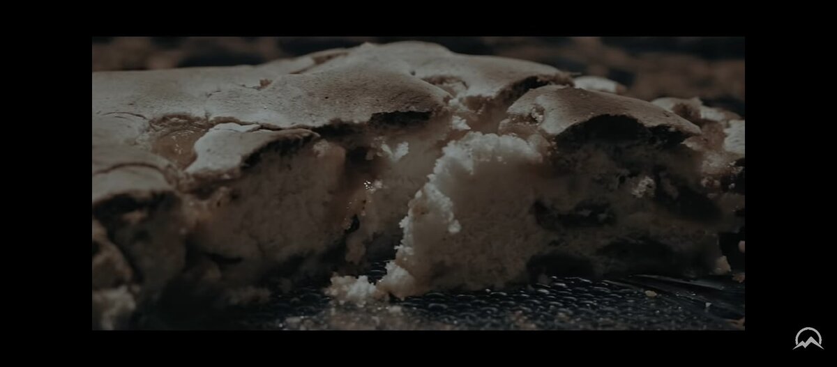 Абрикосовый пирог. Кадр из фильма "Замысел "Донфильм