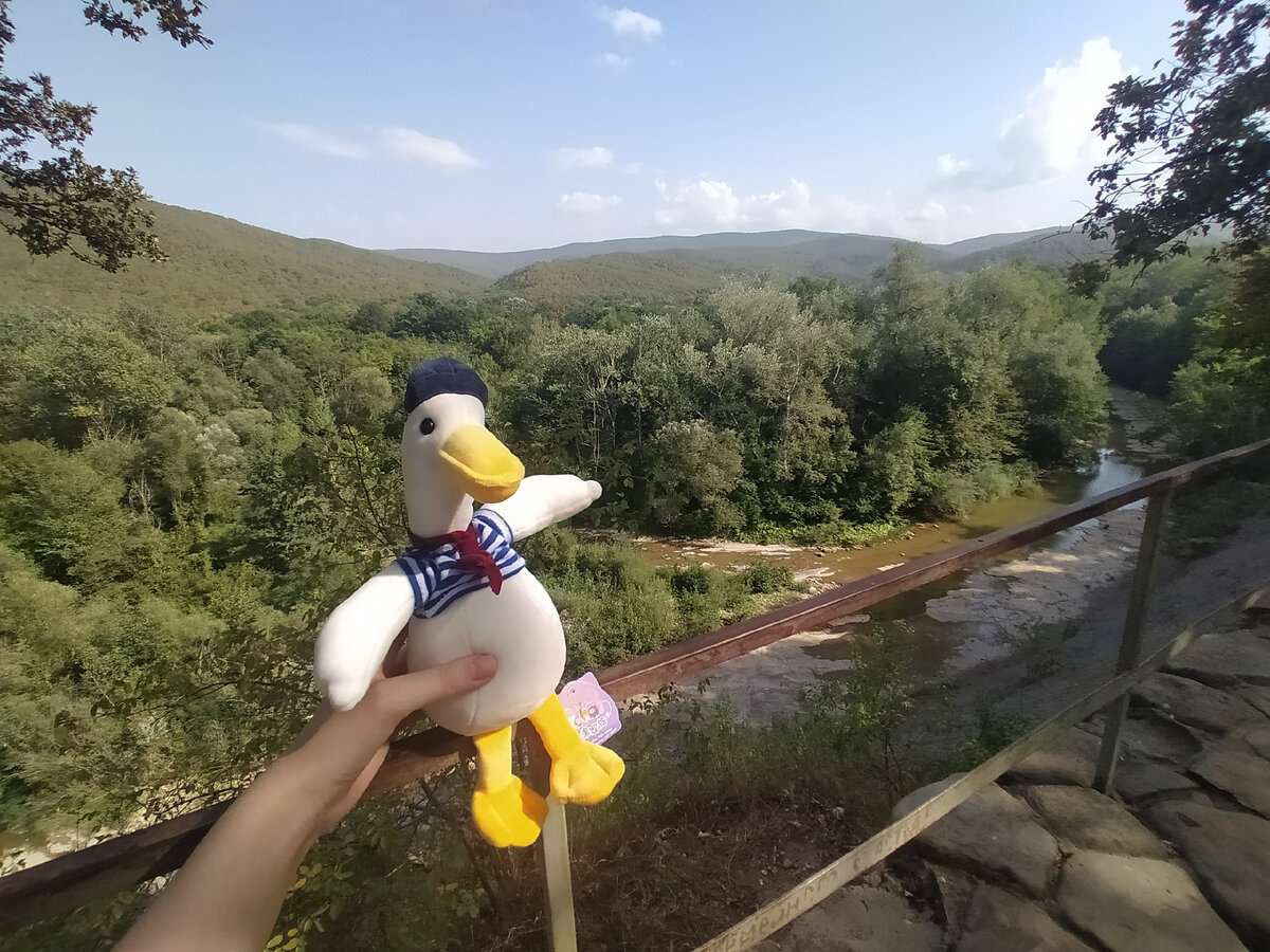 Собственно, так и зародилась у Почтовика традиция подниматься куда-либо