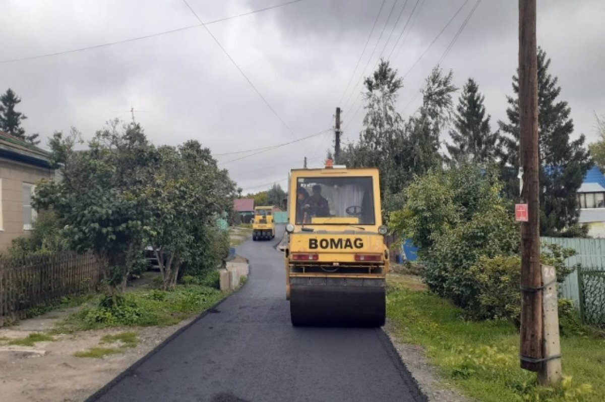    В Омске отремонтированы ещё одна дорога и один межквартальный проезд