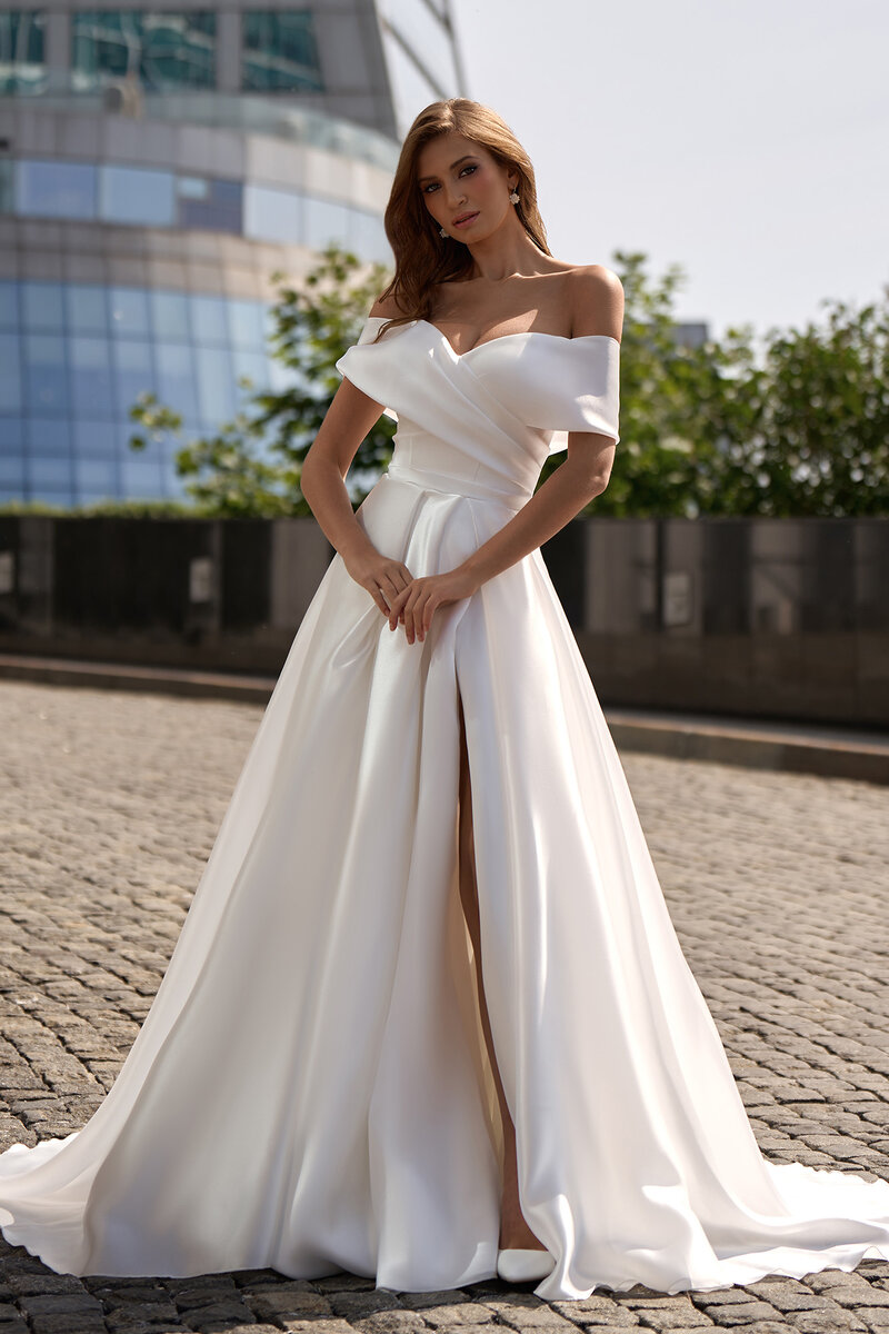 Свадебные платья в стиле “Принцесса” — со скидками до 80% - ТЦ Вега (Москва)